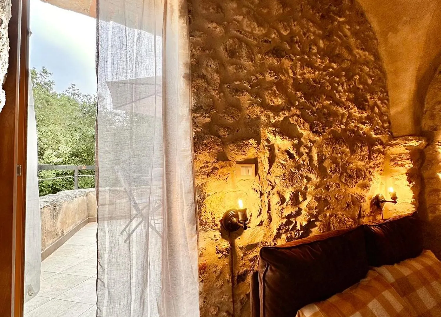 Hostdomus - Fuggi Nel Verde Finale Ligure Italy