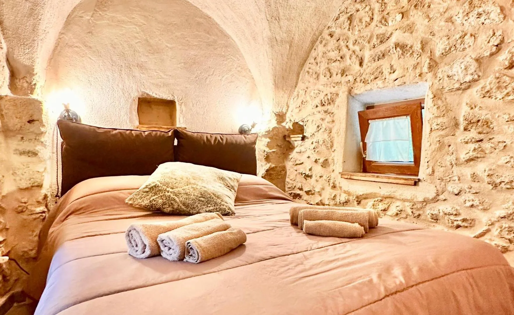 Apartment Hostdomus - Fuggi Nel Verde Finale Ligure Italy